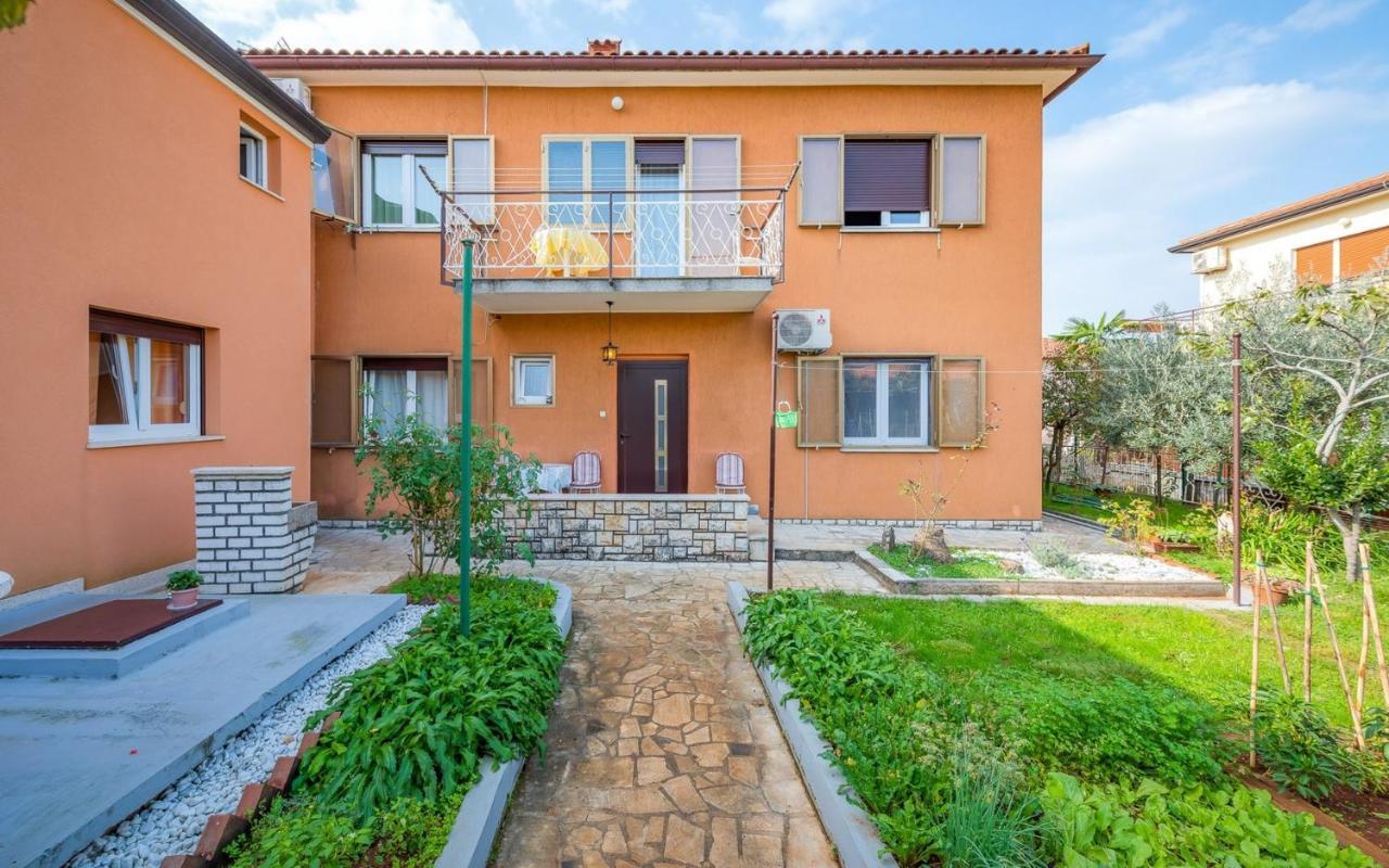 Ferucio House With Apartments Umag Kültér fotó