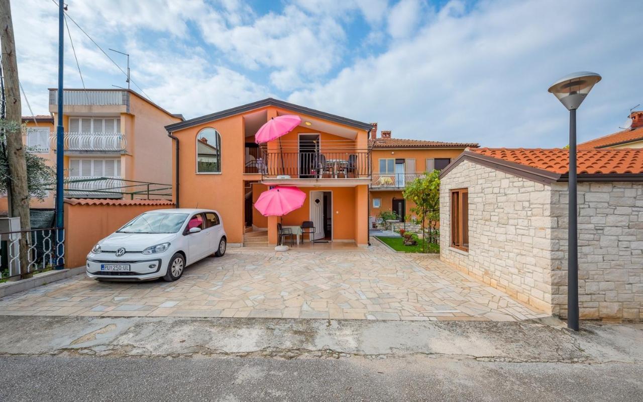 Ferucio House With Apartments Umag Kültér fotó